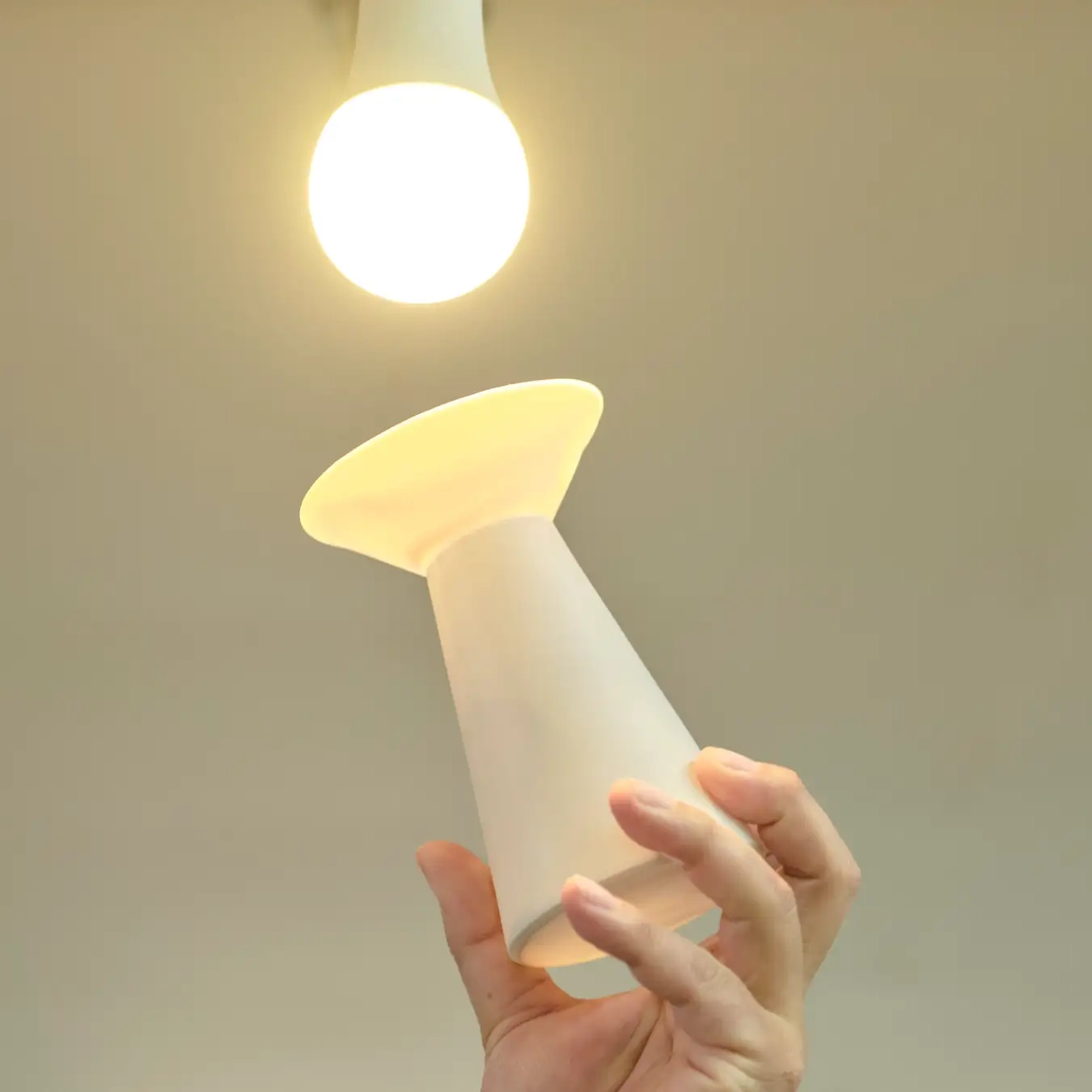KUNTOU ディフューザー器 Trans（2形状2色展開）