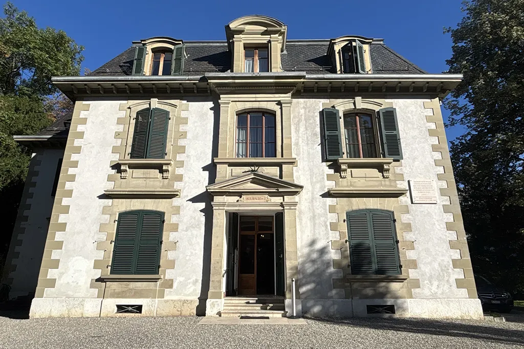 ジュネーブの歴史的建造物のデュフール将軍邸